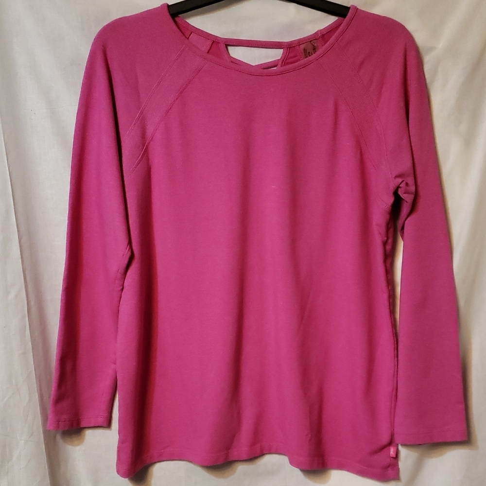 Danskin Women's Vibrant Pink Long Sleeve Top